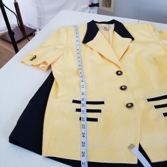 Atrium Collection 2 Piece Jacket & Skirt Black Yellow Excellent! Size 16 - Picture 7 of 11